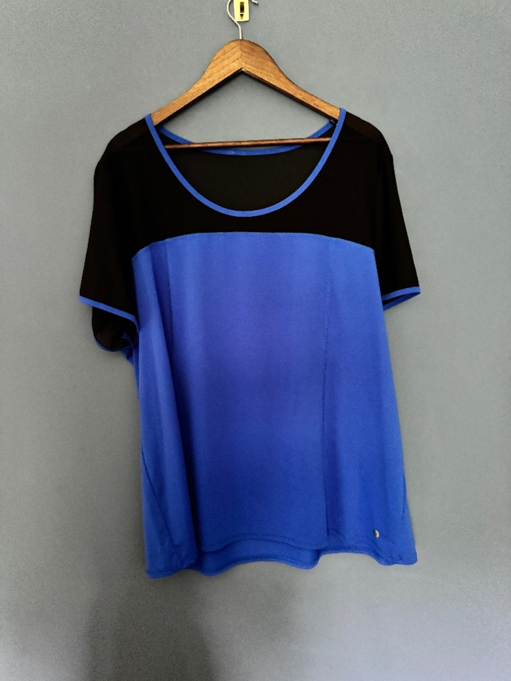 Livi Active Active Wear 2 piece set 22/24 EUC
